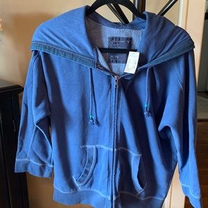 NWT American Eagle 3/4 sleeves zip up hoodie
